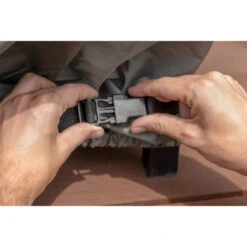 Housse Barbecue L 3 Series Et Select 4 - Campingaz 9 Housse Barbecue L 3 Series Et Select 4 - Campingaz -Weber Magasin housse 3 series classic premium campingaz 3138522128814 2