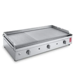 Plancha Gaz Chef 80 Lisse Rainurée - Planet -Weber Magasin plancha gaz planet chef 80 lisse rainuree 8033945788858 3